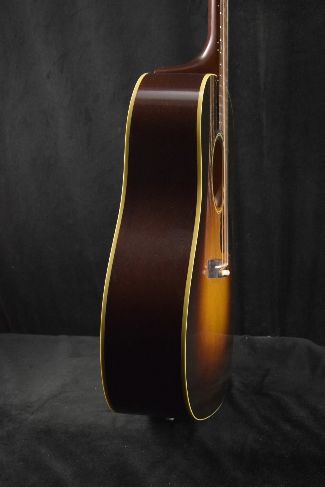 Gibson Custom Shop 1936 J-35 Vintage Sunburst