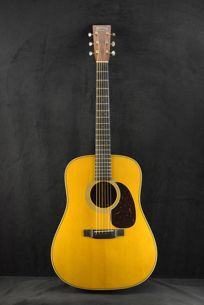 Martin Custom Shop Dreadnought Wild Grain East Indian Rosewood Adirondack Spruce VTS Natural