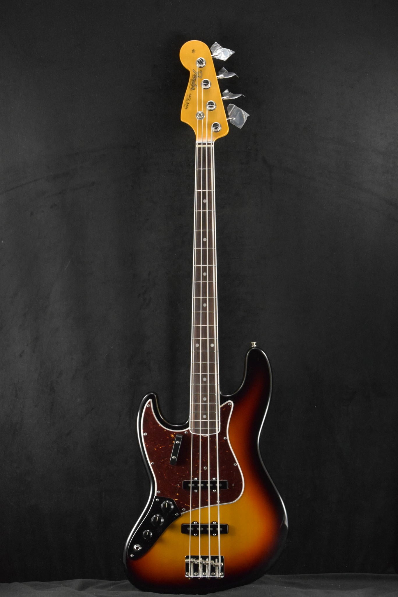 Fender American Vintage II 1966 Jazz Bass Left-Hand 3-Color Sunburst