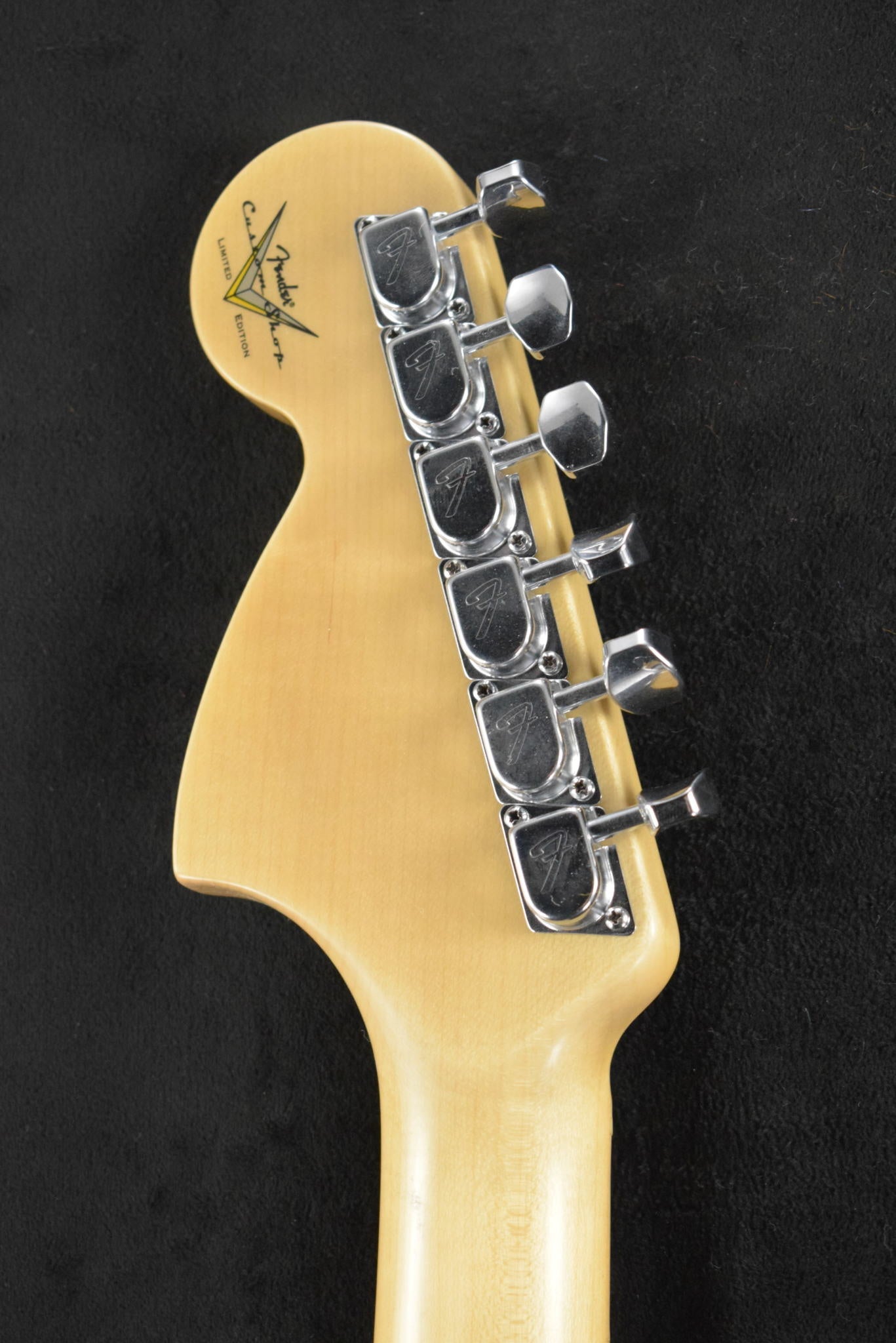 Fender Custom Shop Limited Edition '68 Stratocaster Journeyman Relic - Black