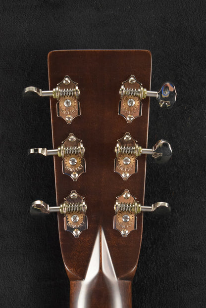 Martin Custom Shop D-28 Authentic 1937 Ambertone