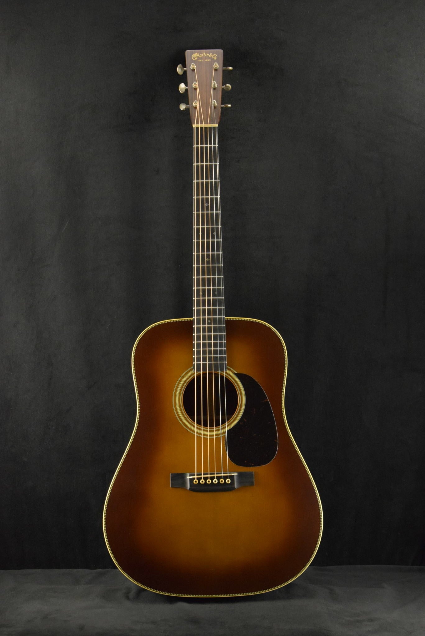Martin Custom Shop D-28 Authentic 1937 Stage 1 Aging Ambertone