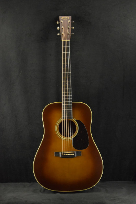 Martin Custom Shop D-28 Authentic 1937 Stage 1 Aging Ambertone