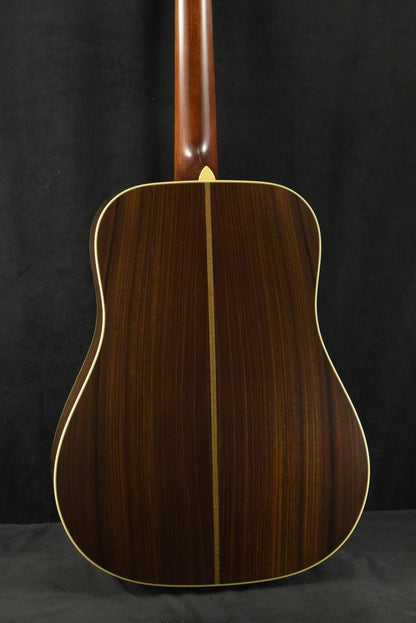 Martin Custom Shop D-28 Authentic 1937 Stage 1 Aging Ambertone