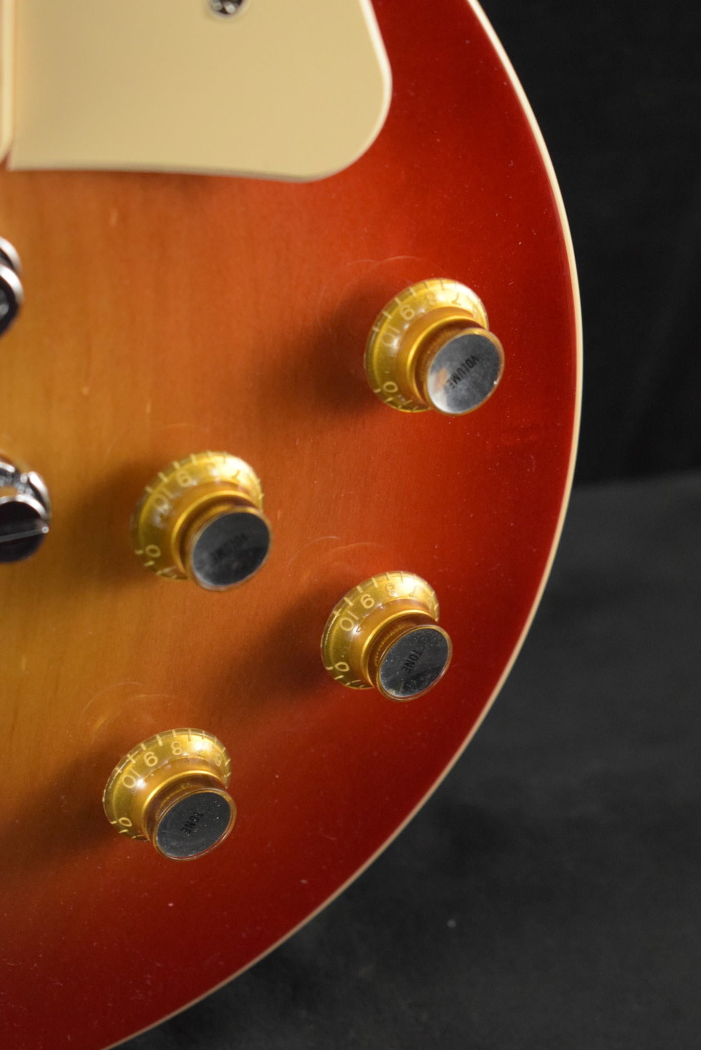 Gibson Les Paul 70s Deluxe 70s Cherry Sunburst