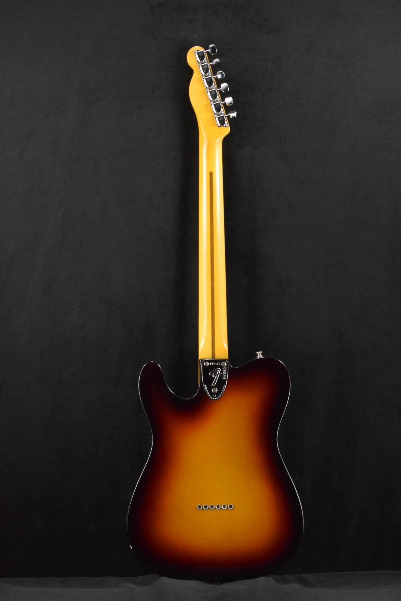 Fender American Vintage II 1972 Telecaster Thinline 3-Color Sunburst Maple Fingerboard