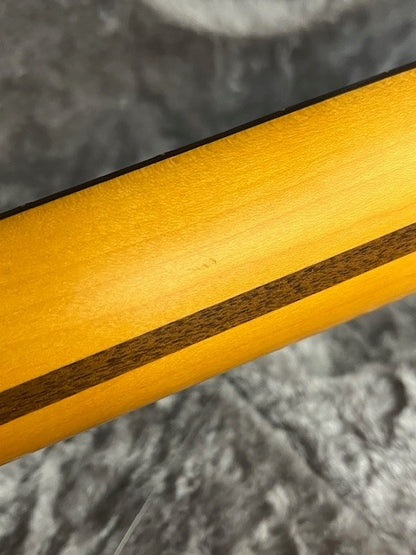 Fender American Ultra Stratocaster Left-Handed Arctic Pearl SCRATCH AND DENT